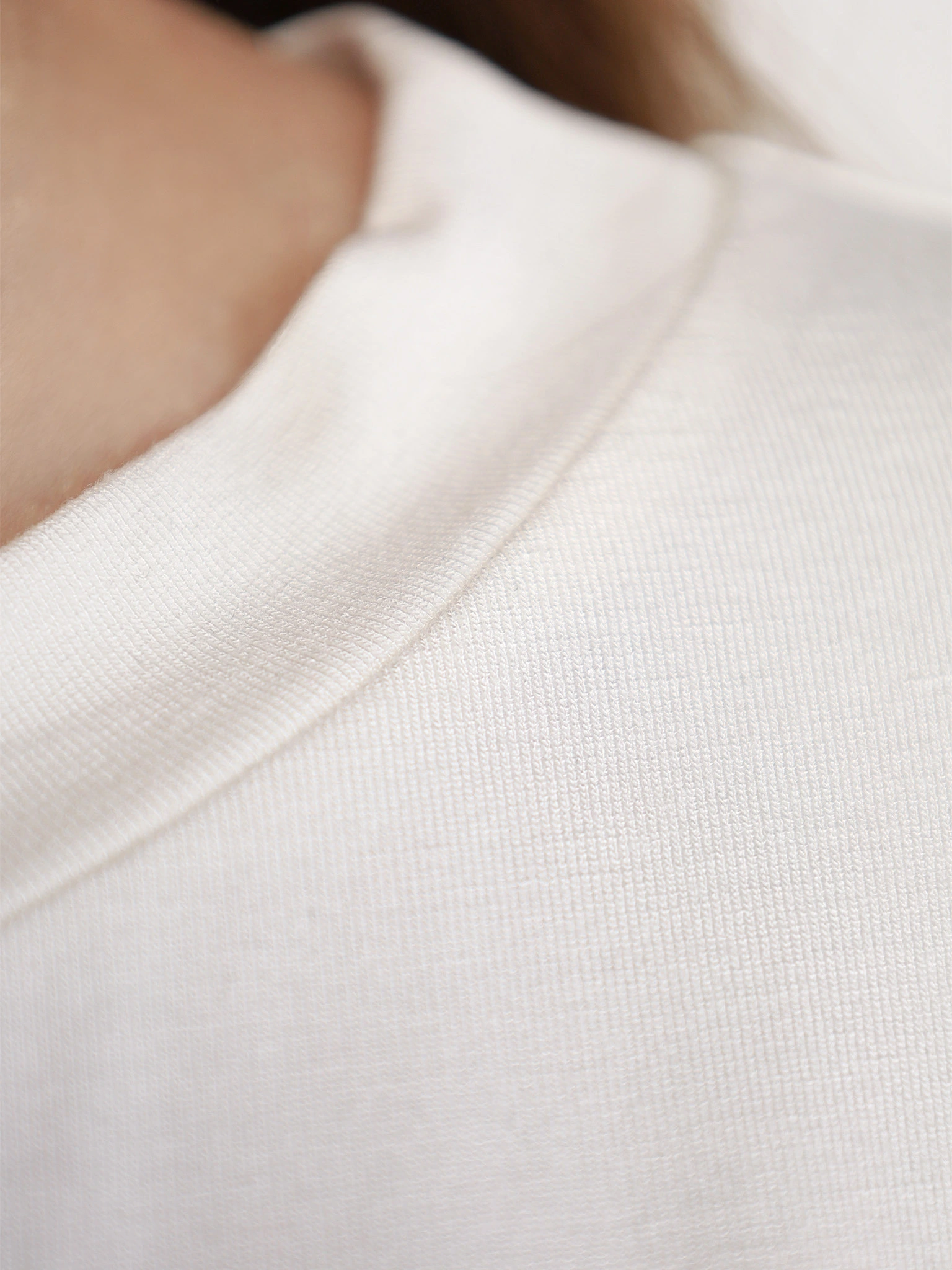 Футболка прямого кроя из смесовой вискозы